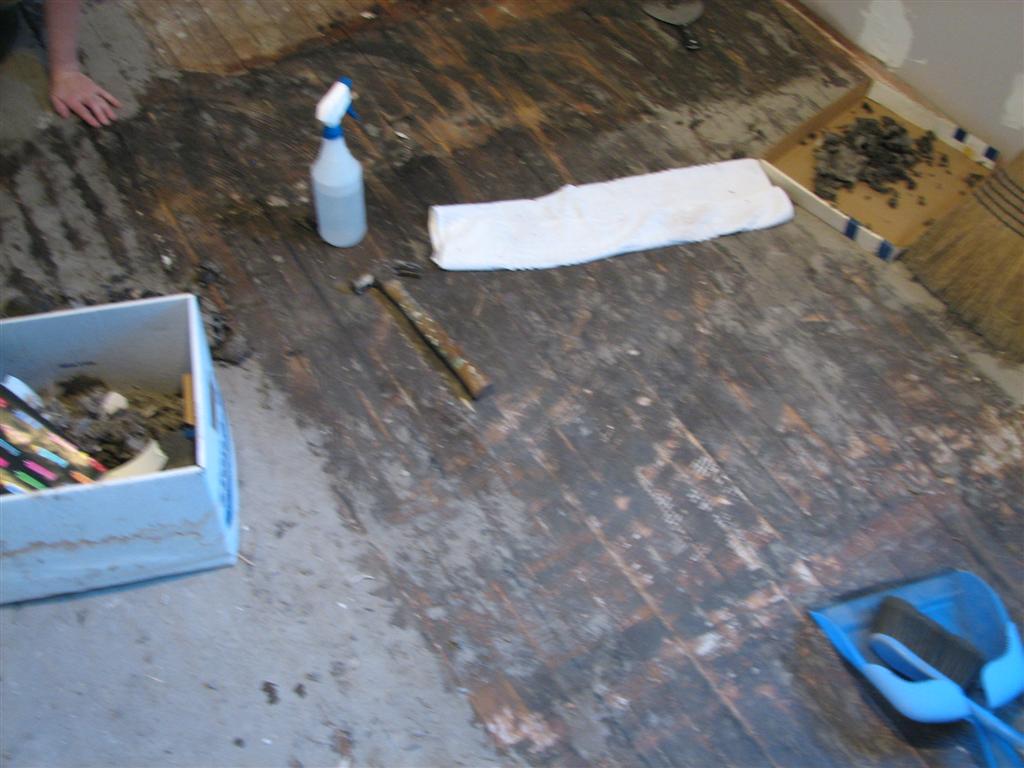 Red Rosin Paper for Installing Floors - Easy : Renovate